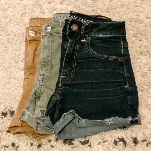 ✨SOLD ✨American Eagle High Waisted Shorts bundle - Picture 1 of 6